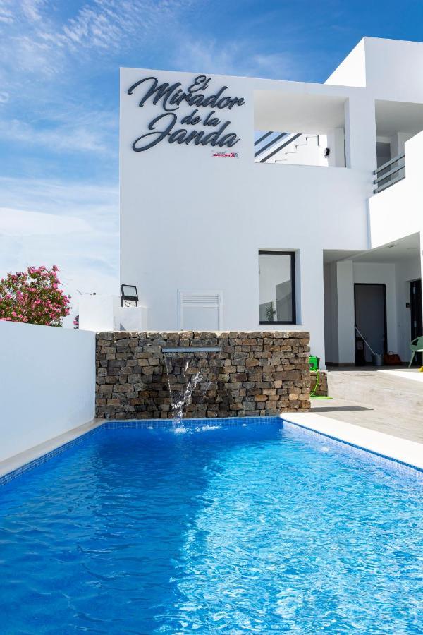 Apartamentos El Mirador De La Janda Benalup-Casas Viejas Exterior photo